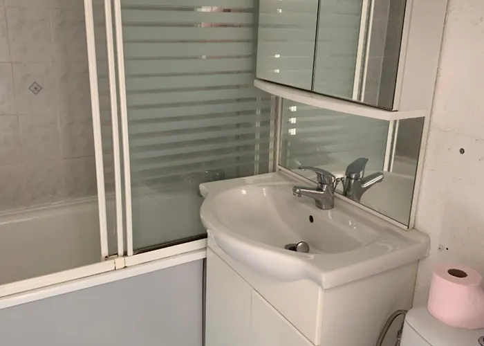 アパート T2vue Acces Direct A La *